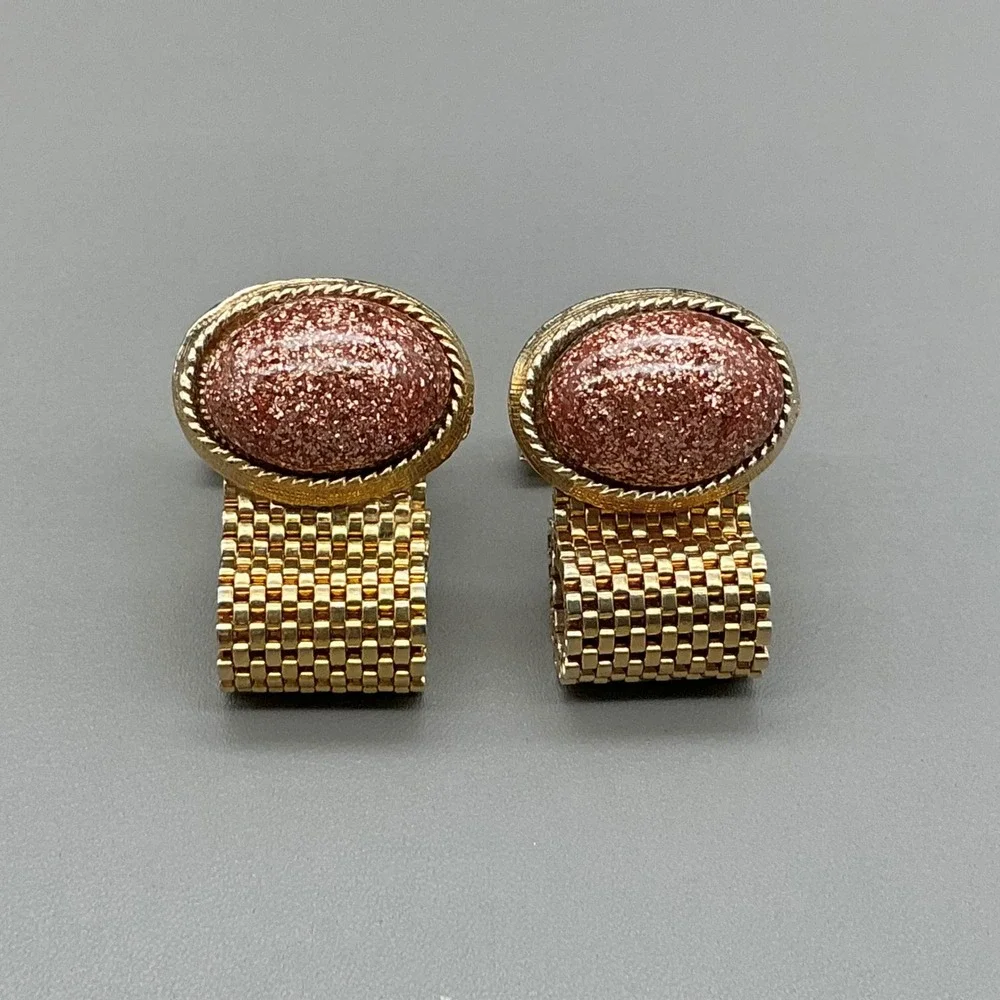 Vintage Gold Tone Mesh Wrap Around Cufflinks Faux Goldstone Cabochon Mid Century